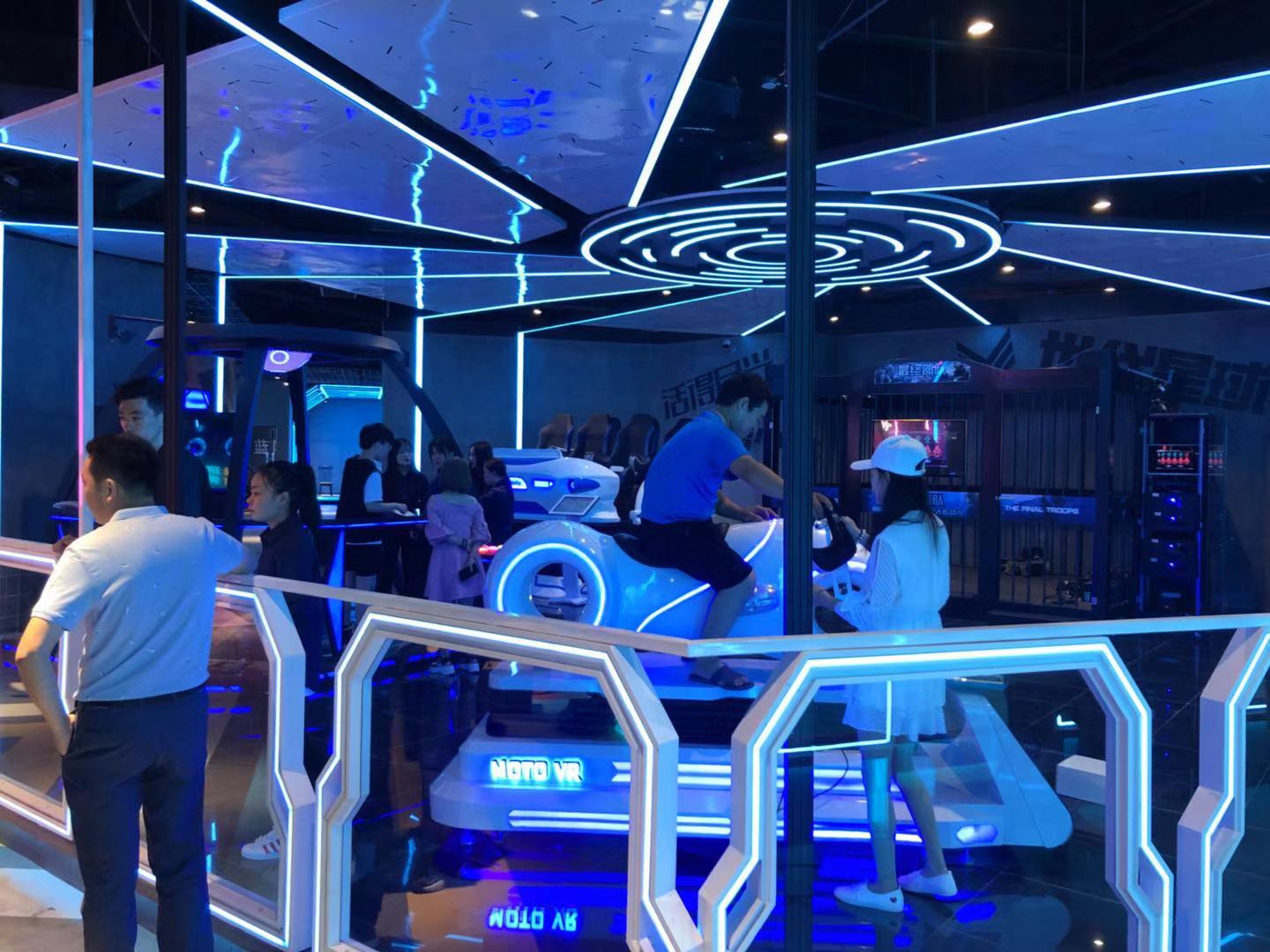 上海星球中心VR电竞乐园
